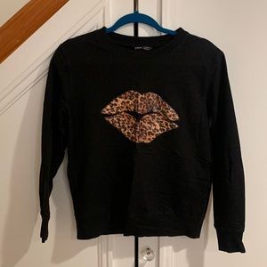 Black leopard lip sweatshirt